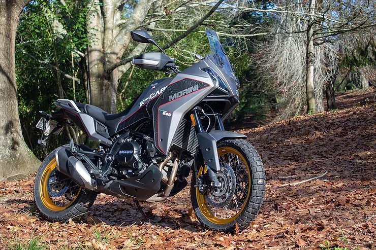 Moto Morini X-cape 650cc adventure mootorrattaga TET radadel